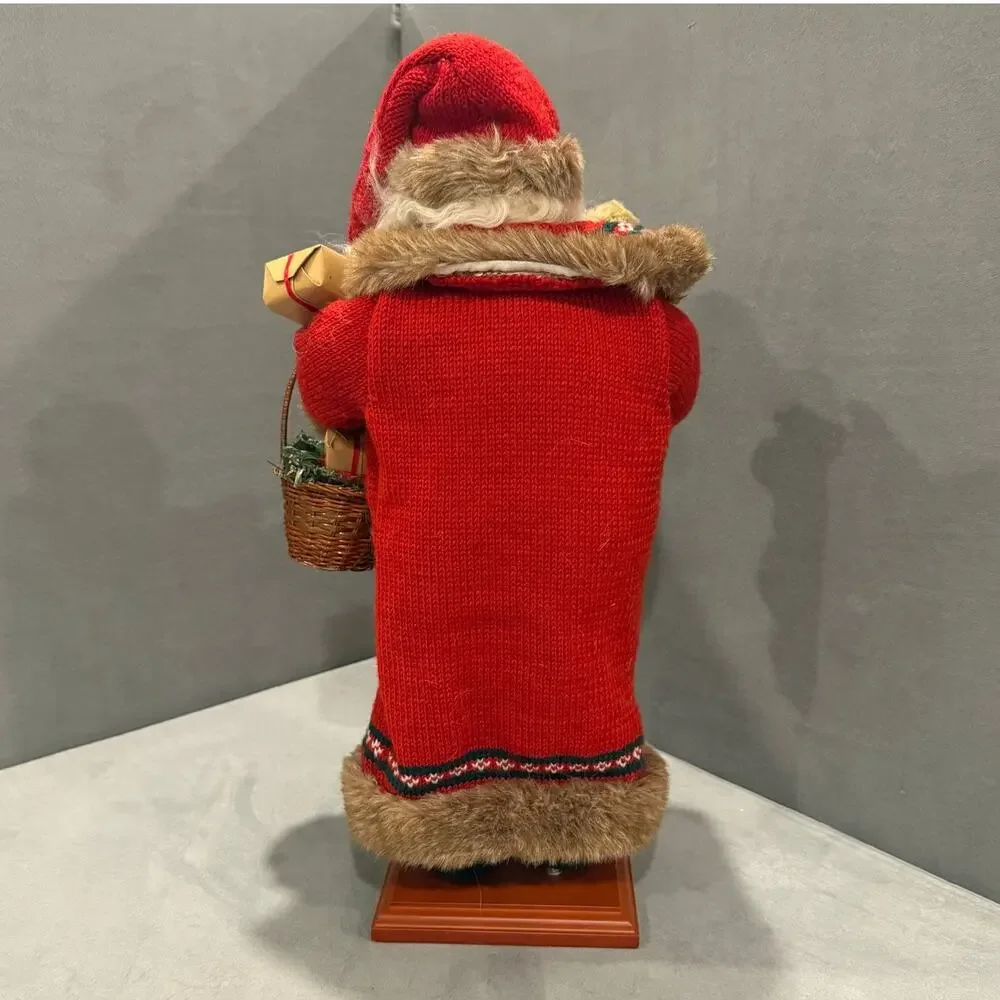 Vintage Santas Workshop Holiday Christmas Decoration Figure Doll 20